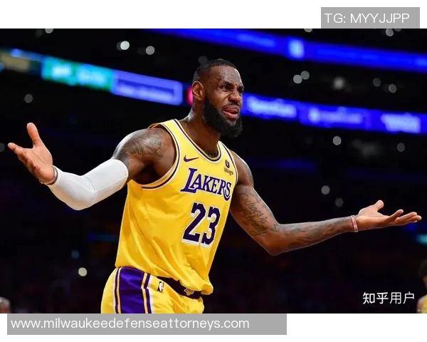 湖人对阵太阳精彩回顾10月25日比赛全场录像分析与亮点总结 湖人对阵太阳精彩回顾10月25日比赛全场录像分析与亮点总结